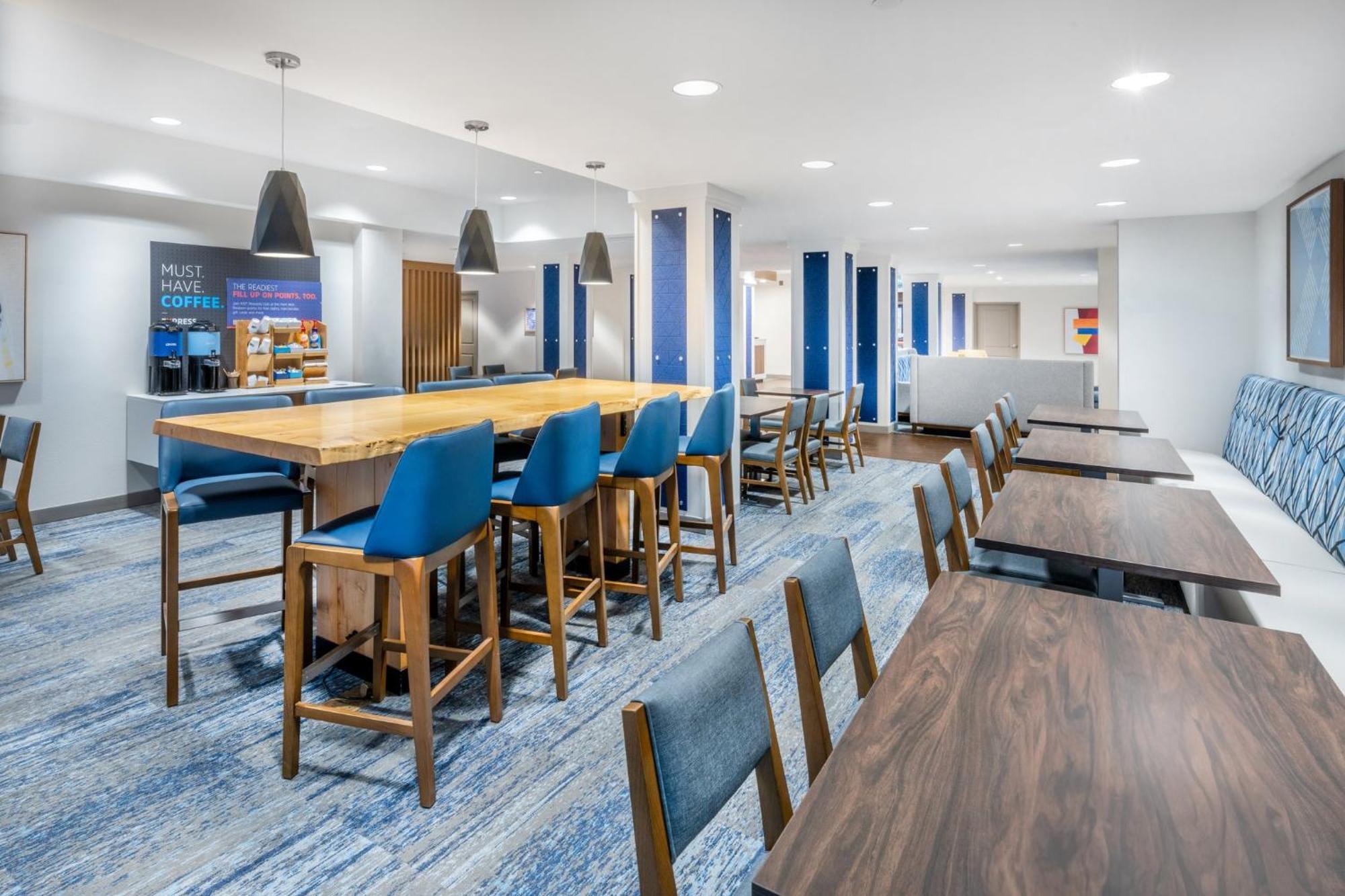 Holiday Inn Express - Colorado Springs - First & Main By Ihg Exterior foto