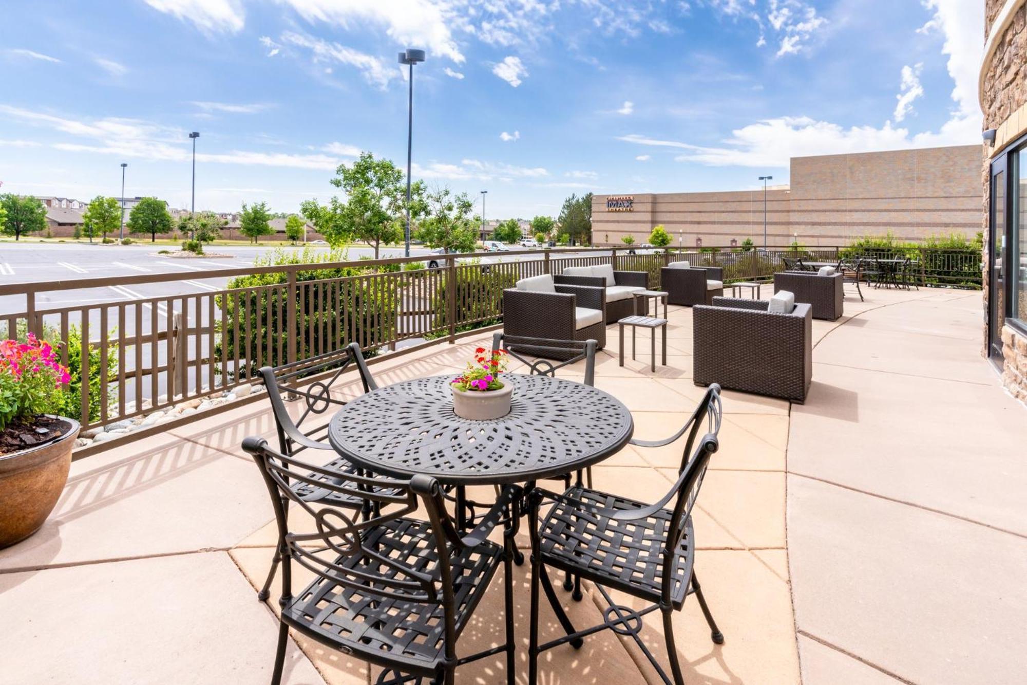 Holiday Inn Express - Colorado Springs - First & Main By Ihg Exterior foto